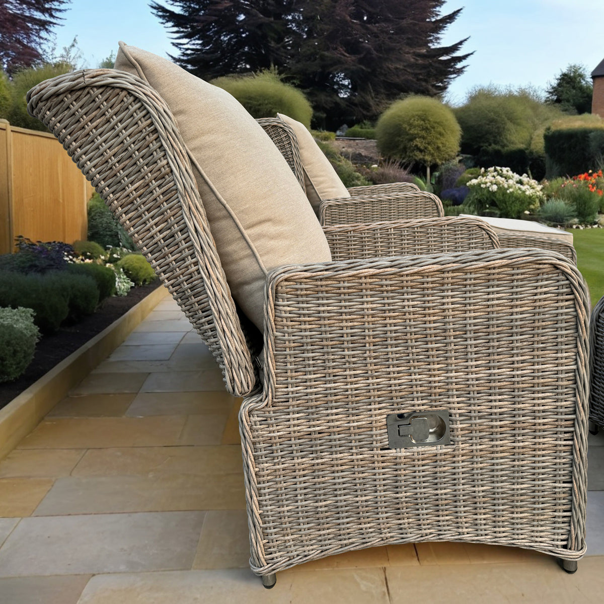 Bracken Outdoors Richmond Rattan Duo Recliner Garden Furniture Set