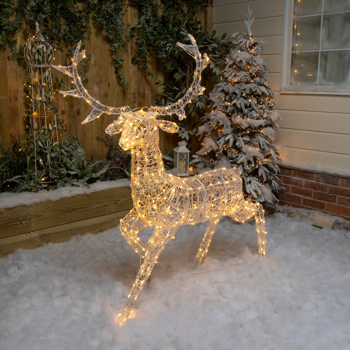 Christmas Reindeer Light - 1.4M Soft Acrylic Outdoor Light Up Stag with 330 White LEDs