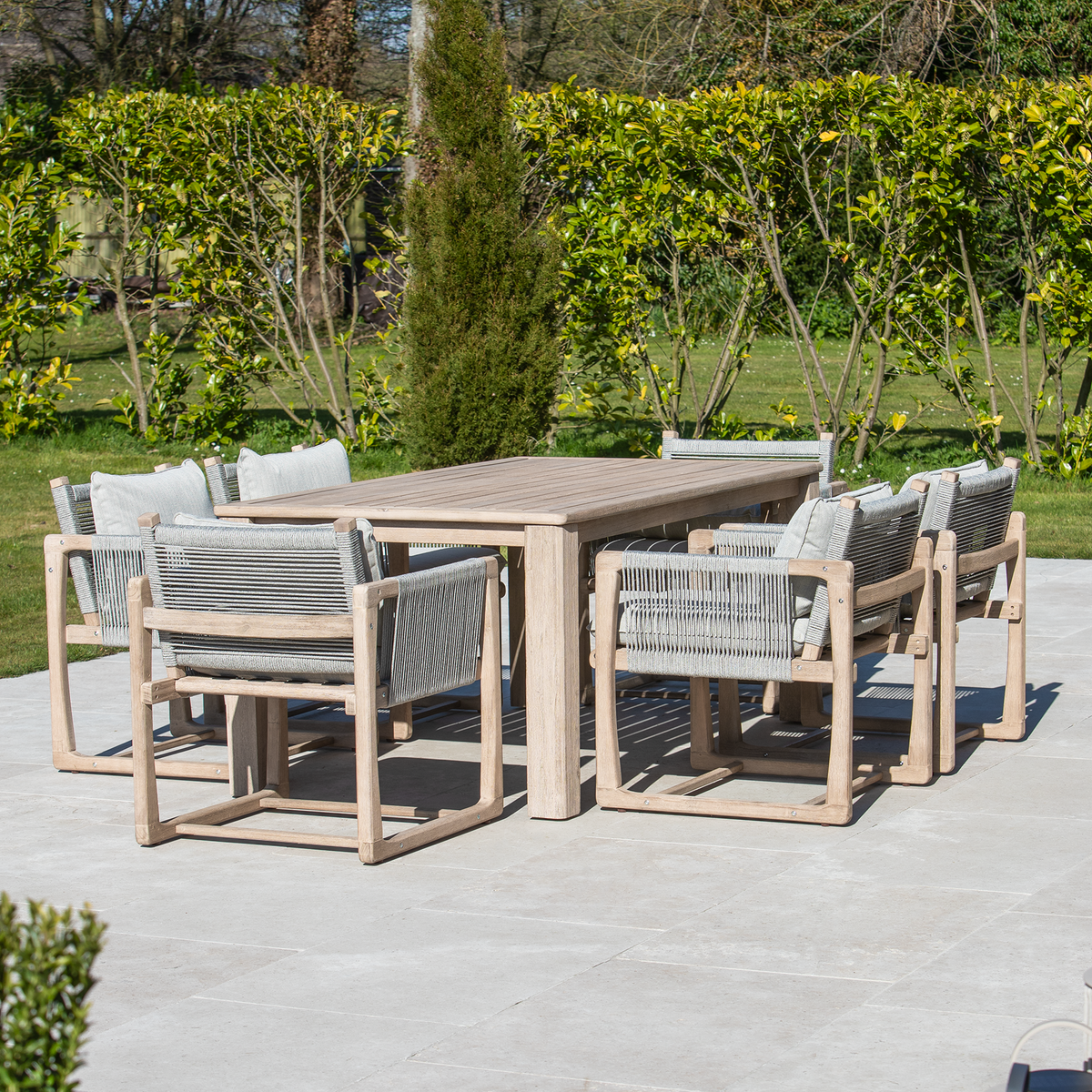 Bracken Outdoors Burford Rope Wooden Rectangular 6 Seat Dining Garden Furniture Set