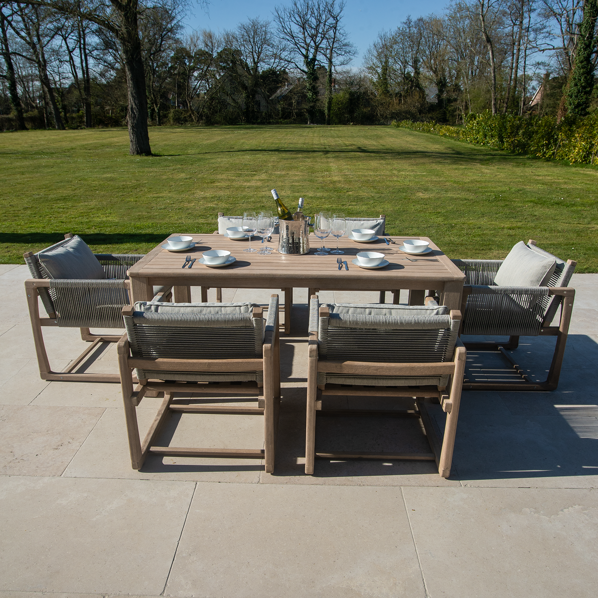 Bracken Outdoors Burford Rope Wooden Rectangular 6 Seat Dining Garden Furniture Set