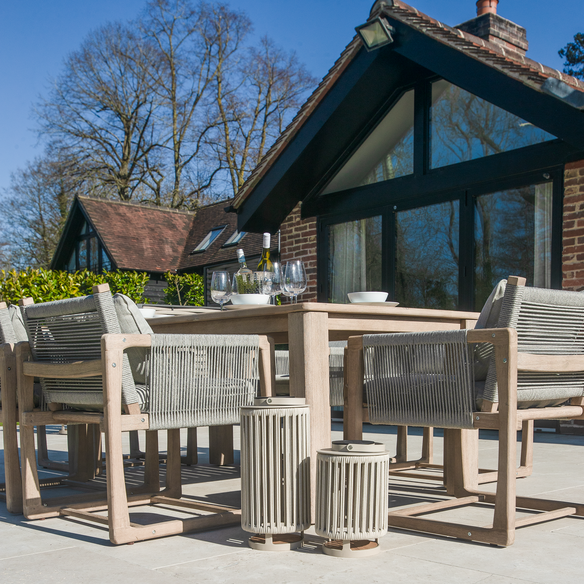 Bracken Outdoors Burford Rope Wooden Rectangular 6 Seat Dining Garden Furniture Set