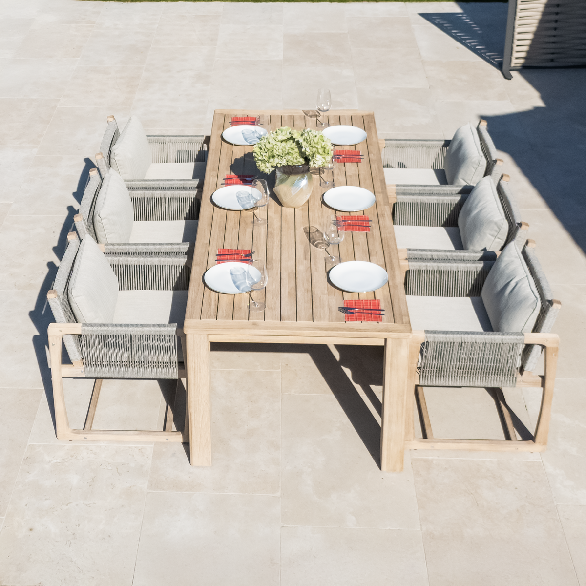 Bracken Outdoors Burford Rope Wooden Rectangular 6 Seat Dining Garden Furniture Set