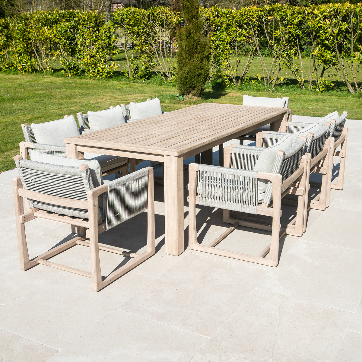 Bracken Outdoors Burford Rope Wooden Rectangular 8 Seat Dining Garden Furniture Set
