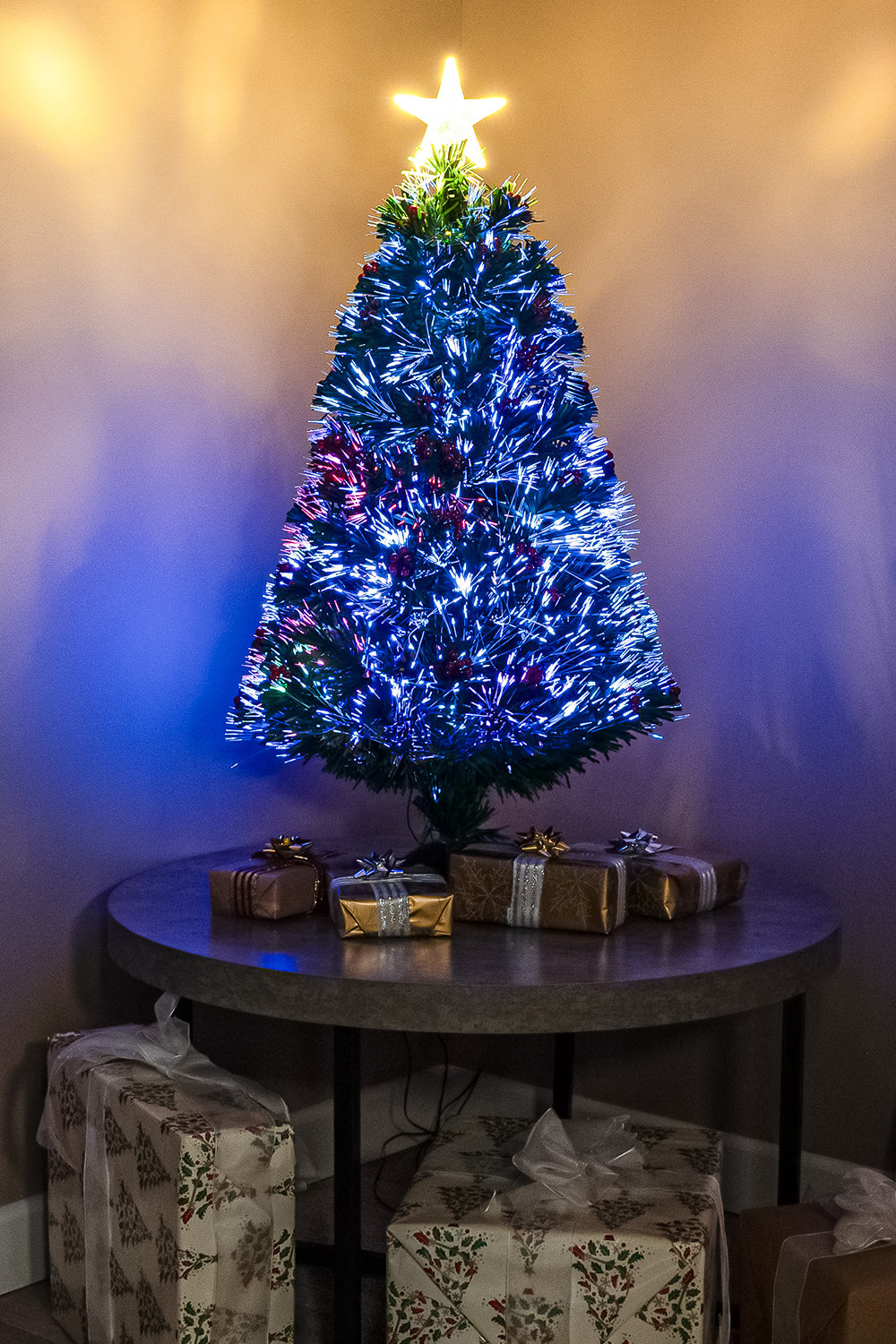 Green Fibre Optic Christmas Tree 2ft - 7ft with Multi Coloured Fibre Optic Lights and Red Berries