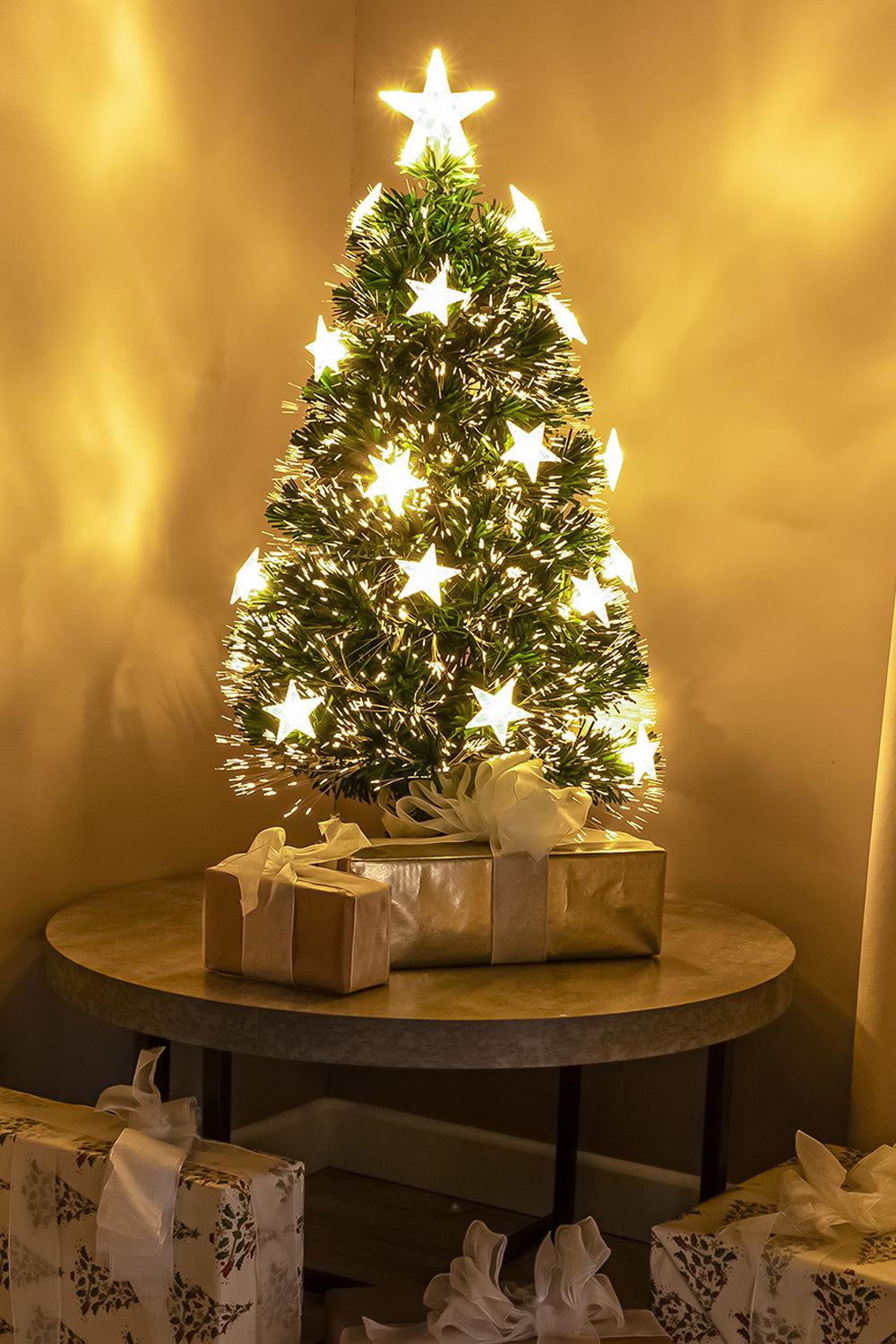 2ft - 6ft Green Fibre Optic Christmas Tree with Warm White Fibre Optics, LED Lights and Stars