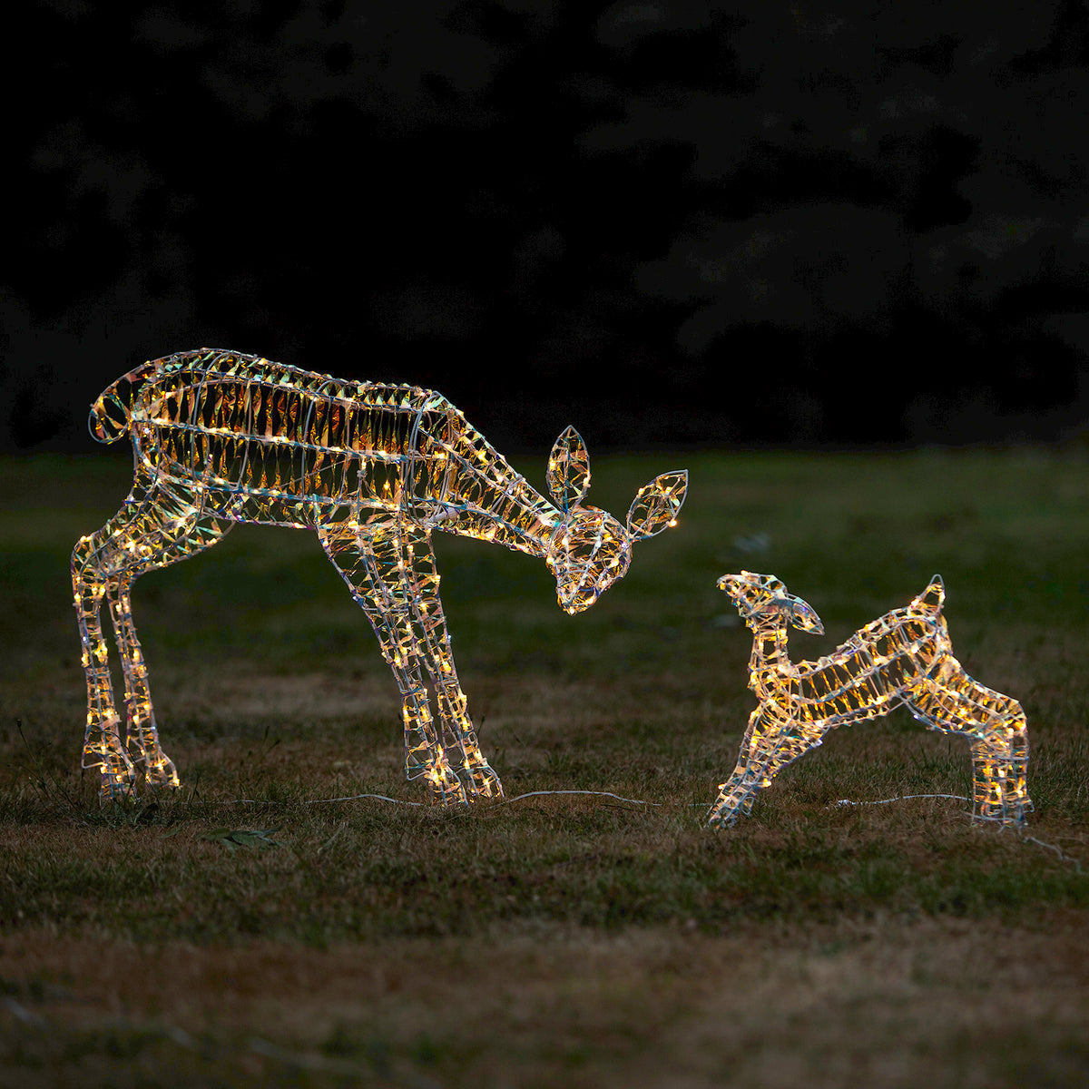 Christmas Reindeer Lights - 1M Laser Light Up Mother &amp; Baby with 250 White LEDs