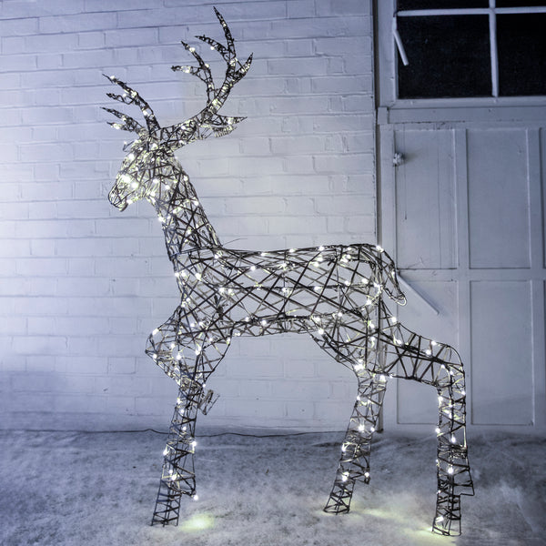 Outdoor Christmas Light Up Reindeers - Garden Trends