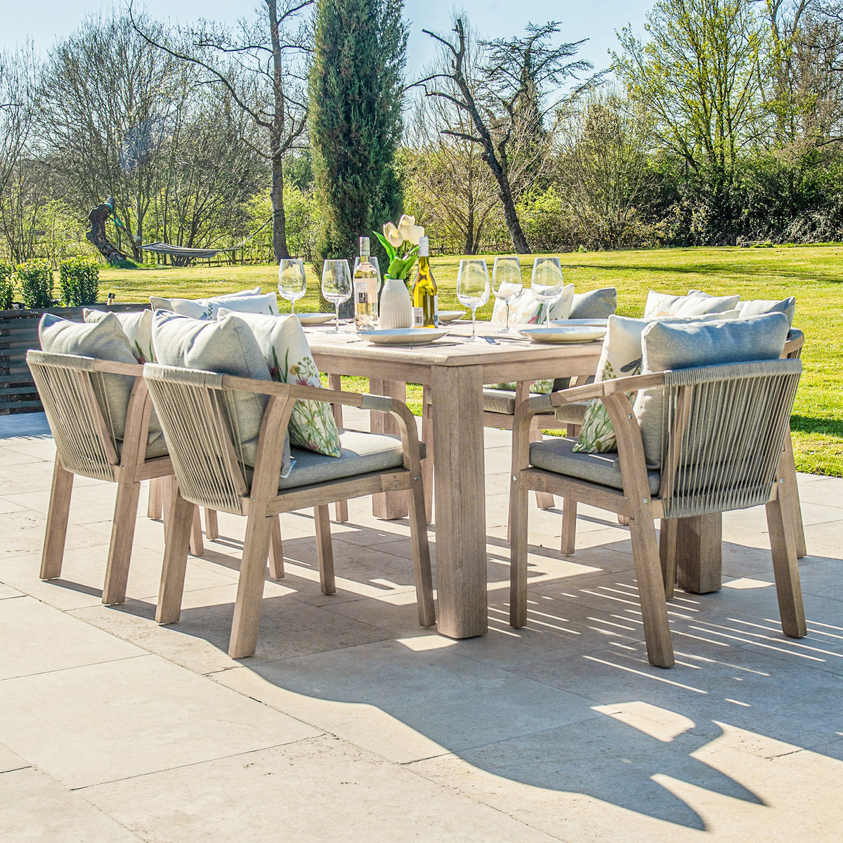Bracken Outdoors Charlton Acacia Wood and Rope 6 Seat Rectangular Dining Garden Furniture Set