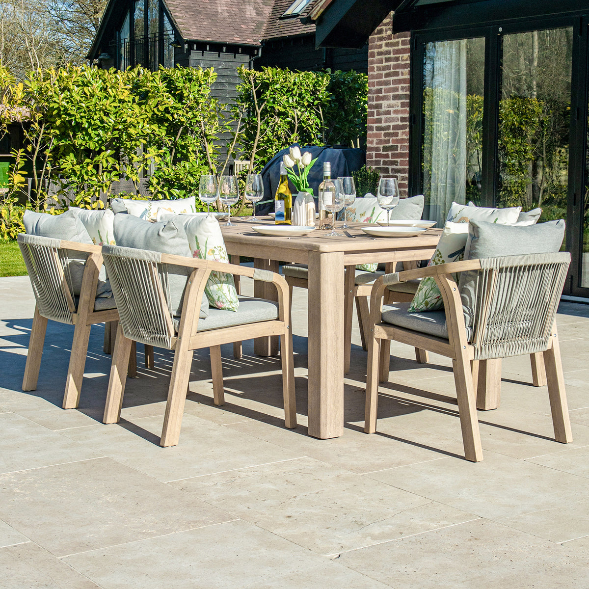 Bracken Outdoors Charlton Acacia Wood and Rope 6 Seat Rectangular Dining Garden Furniture Set