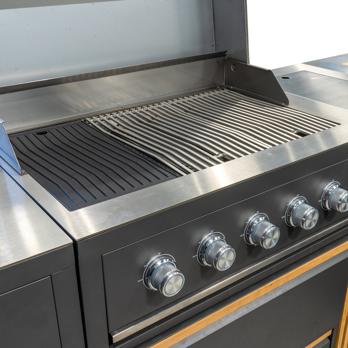 Draco Grills Scandic Line Modular Outdoor Kitchen with 5 Burner BBQ and Sink