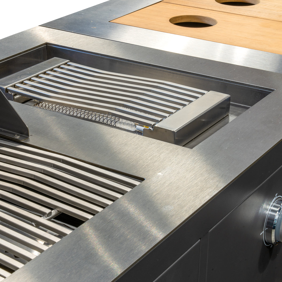 Draco Grills Scandic Line Modular Outdoor Kitchen with 5 Burner BBQ, Fridge, Sink and Corner &#39;L&#39; Unit