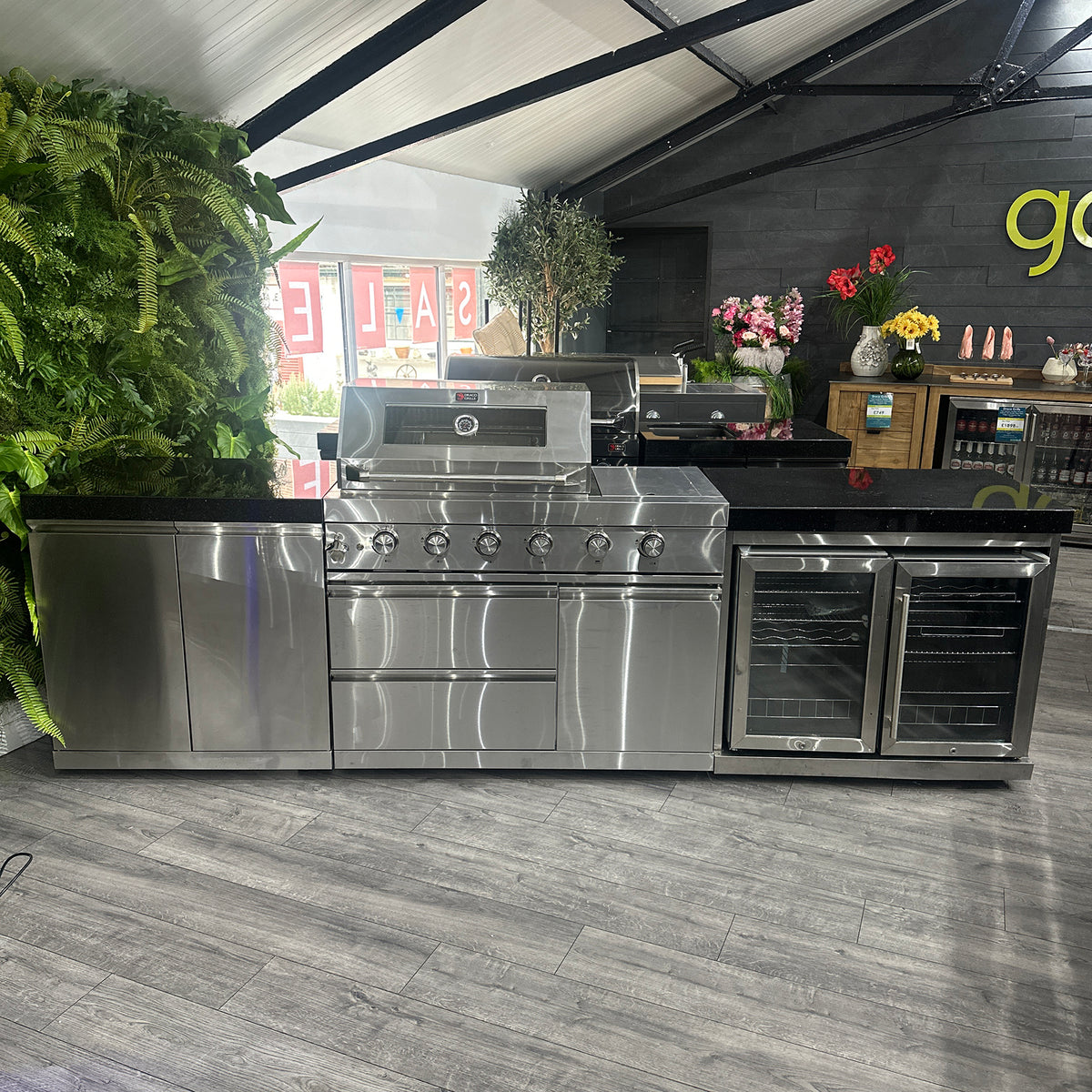 Ex Display Draco Grills 4 Burner Stainless Steel Outdoor Kitchen with Integrated Sear Station and Double Fridge Unit