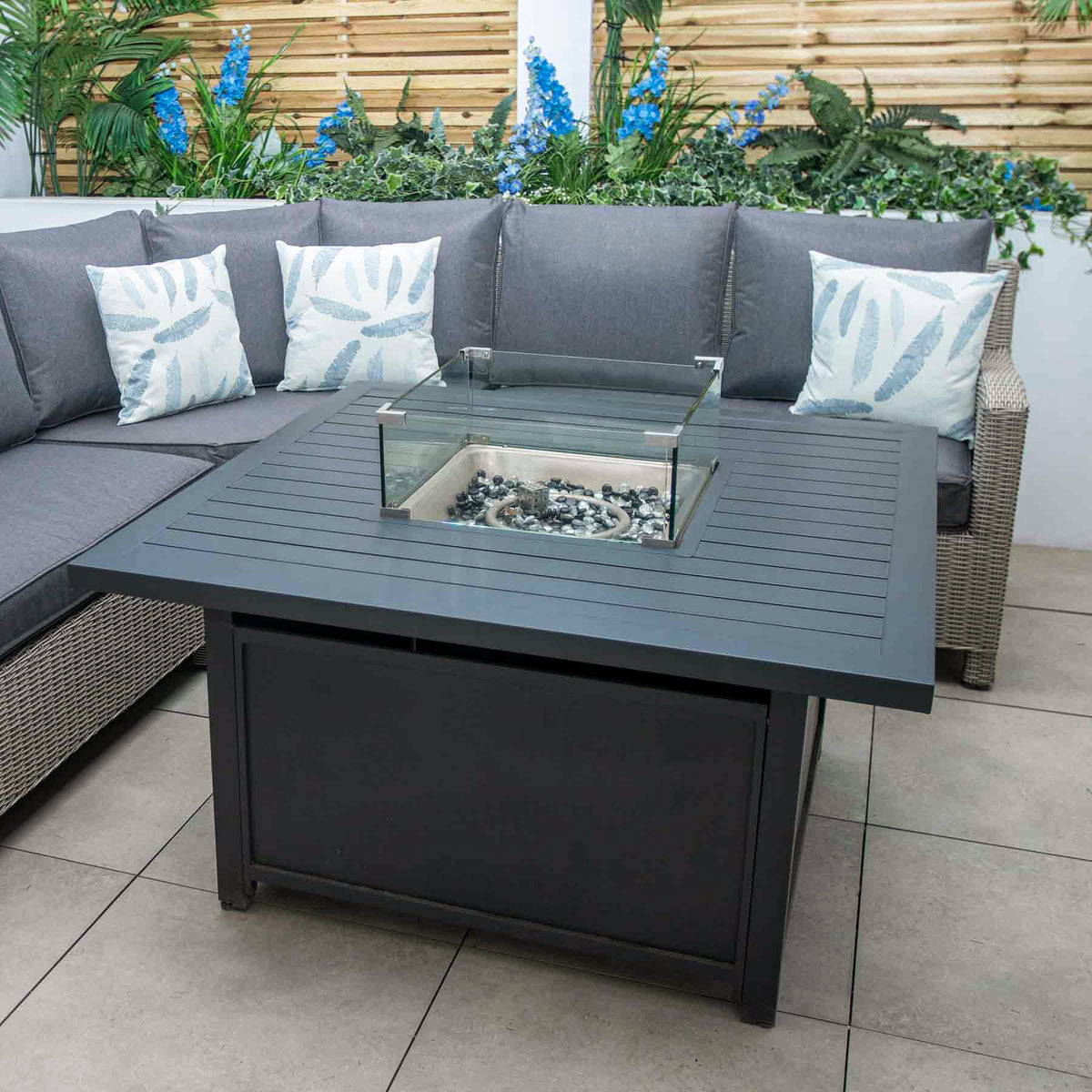 Kettler Palma Grande White Wash Corner Sofa Set with Aluminium Fire Pit Table