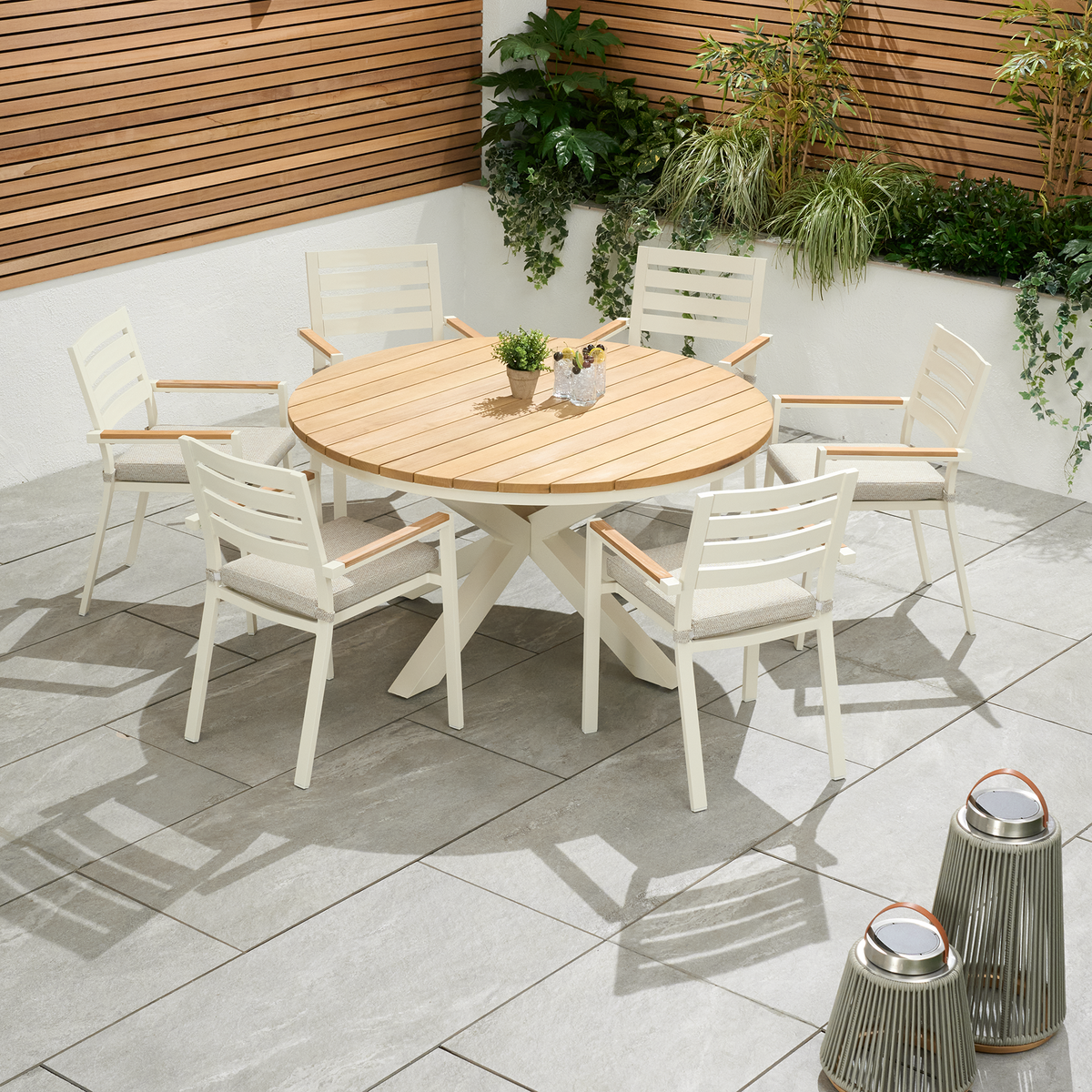 Bracken Outdoors Seattle Teak 6 Seat Round Aluminium Garden Dining Set