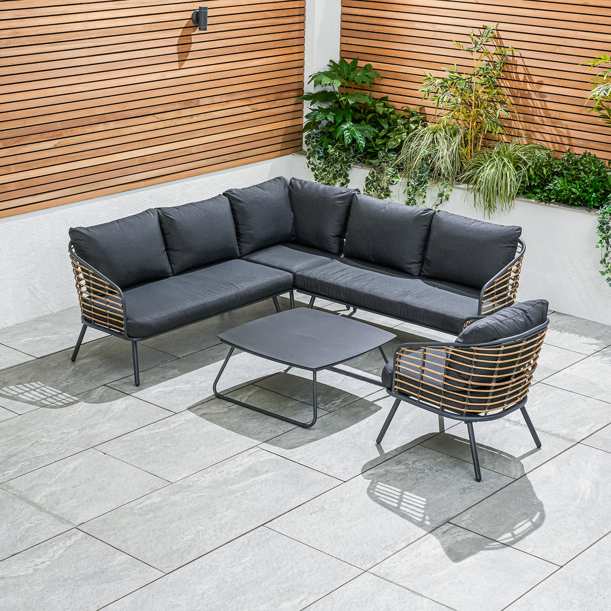 Bracken Outdoors Vegas Rattan Corner Sofa Garden Furniture Set with Coffee Table