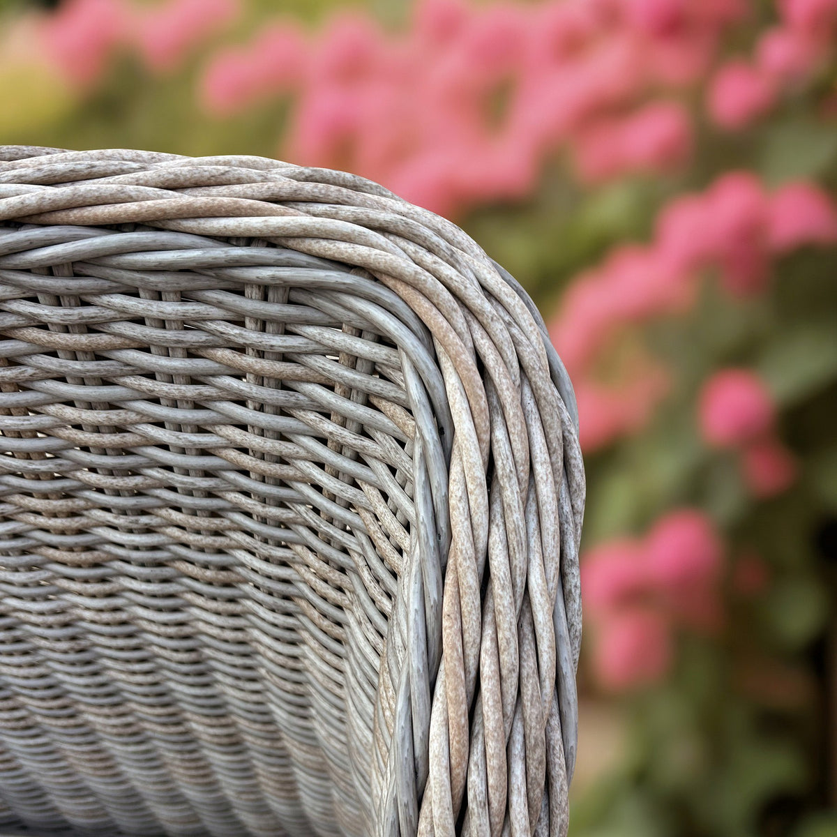 Bracken Outdoors Richmond 6 Seat Rattan Round Garden Furniture Dining Set